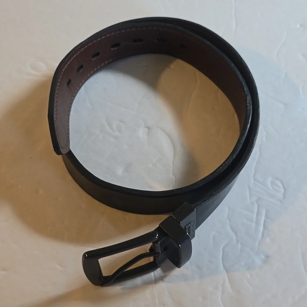 Levi's Black/Brown Reversible Belt Black buckle Kids Sz.Small